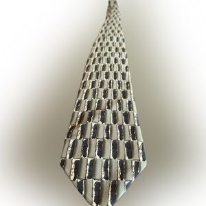 J. Garcia Vintage Men’s Silk Tie Film Noir Collection Fifteen in Green pattern